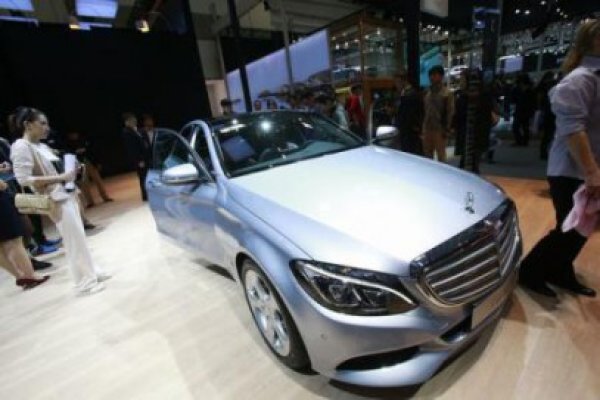 Mercedes-Benz a vândut un număr record de vehicule în primul semestru din 2014